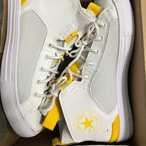 Converse Ultra Mid Lightweight Mesh